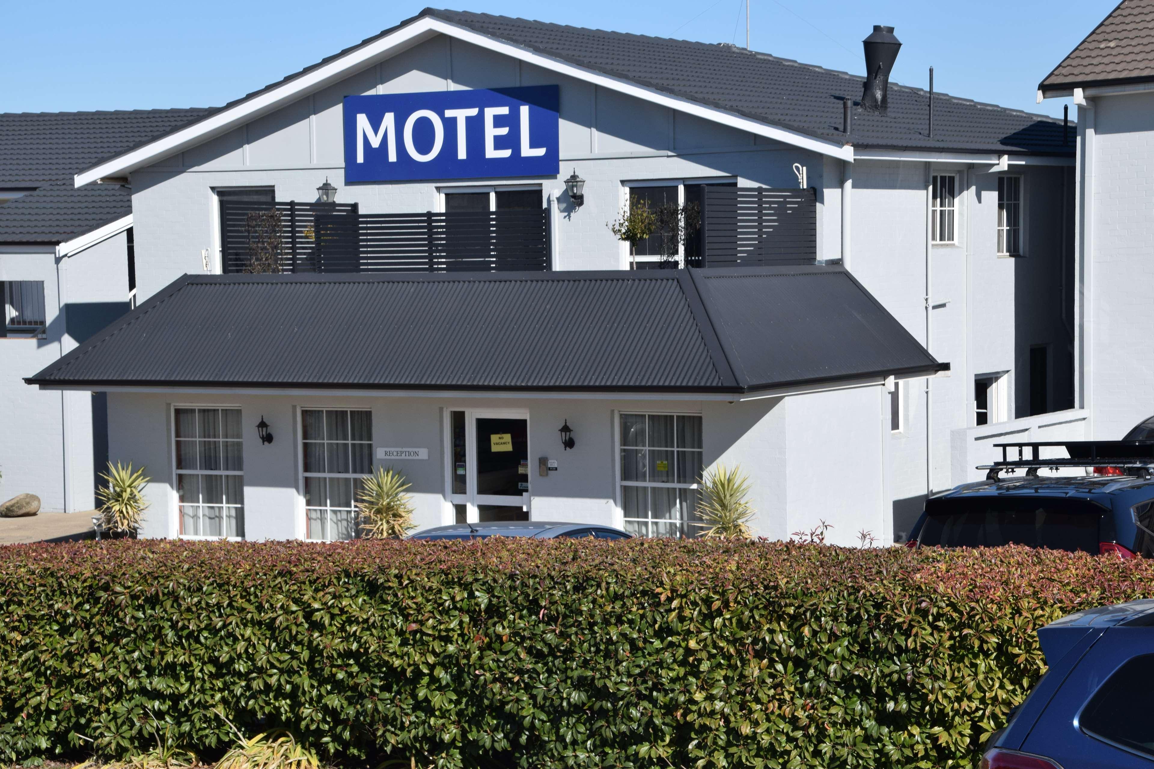 Best Western Coachman'S Inn Motel Bathurst Exterior photo
