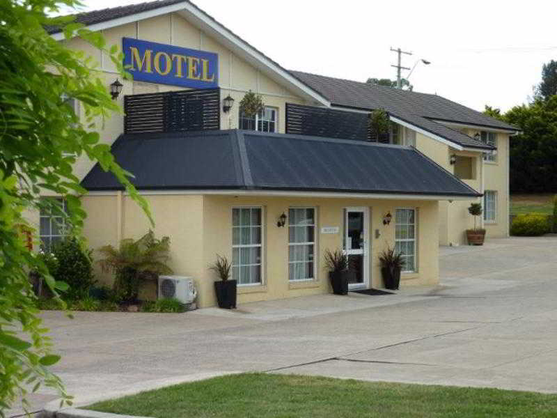 Best Western Coachman'S Inn Motel Bathurst Exterior photo